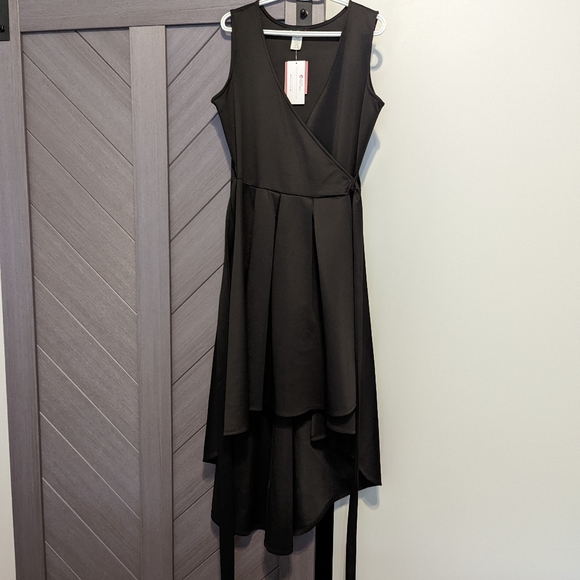 Black Wrap Dress - Picture 2 of 2